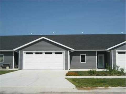 104 Highland Drive, Decorah, IA 52101
