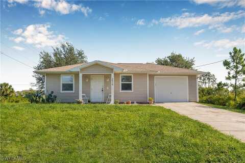 2818 66th Street W, Lehigh Acres, FL 33971