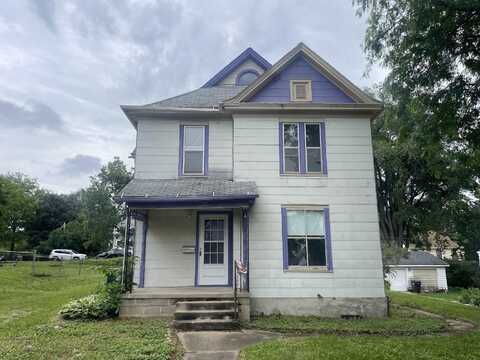 1312 Clay Street, Cedar Falls, IA 50613