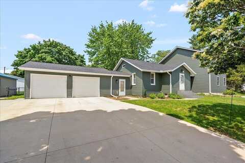 221 Stewart Street, Plainfield, IA 50666