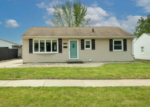 2123 Downing Avenue, Waterloo, IA 50701