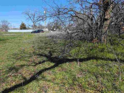1201 N 1ST STREET, Wichita Falls, TX 76301