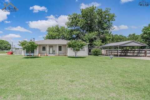 210 N WALNUT STREET, Petrolia, TX 76377
