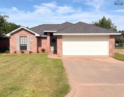 818 S OAK STREET, Archer City, TX 76351