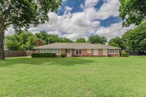 703 SYCAMORE DRIVE, Burkburnett, TX 76354