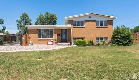 495 E MARY ROSE S, Murray, UT 84107