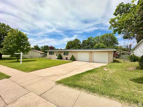 2378 W 5900 S, Roy, UT 84067