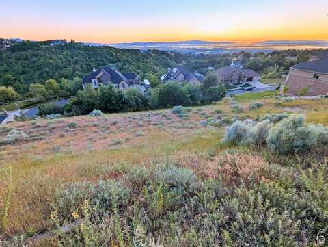 1735 S TEMPLE, Bountiful, UT 84010