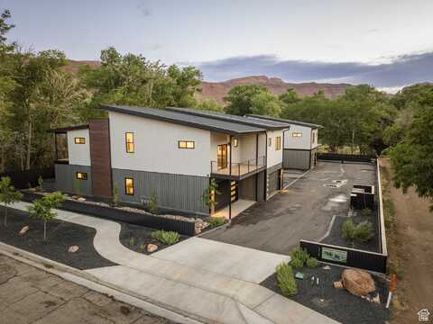 214 S 200 E, Moab, UT 84532
