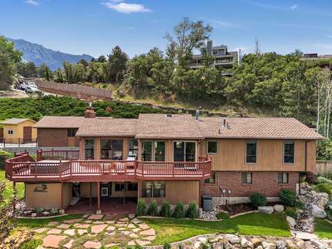 10713 S DIMPLE DELL, Sandy, UT 84092