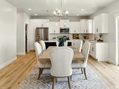 228 E 600 S, Willard, UT 84340