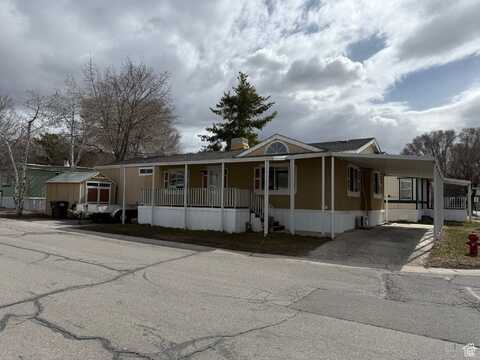 558 S LANCELOT E, North Salt Lake, UT 84054