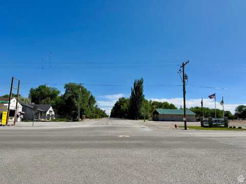 495 N MAIN, Hinckley, UT 84635