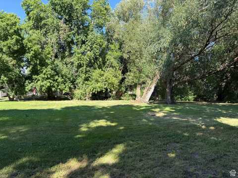 48 S FLINT, Kaysville, UT 84037