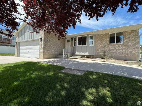 3974 W CAWDOR S, South Jordan, UT 84009