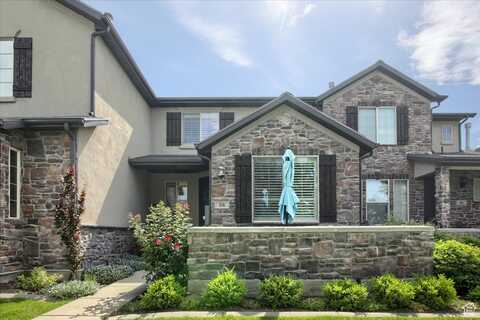 58 N 285 W, Centerville, UT 84014