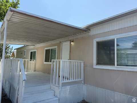 2875 N HILL FIELD RD W, Layton, UT 84041