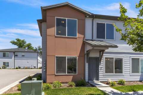 797 S COWANS, Clearfield, UT 84015
