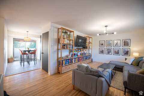757 N HILL E, Layton, UT 84041