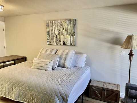 464 N HIGHWAY 143, Brian Head, UT 84719