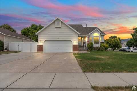 1014 W 4150 S, Riverdale, UT 84405
