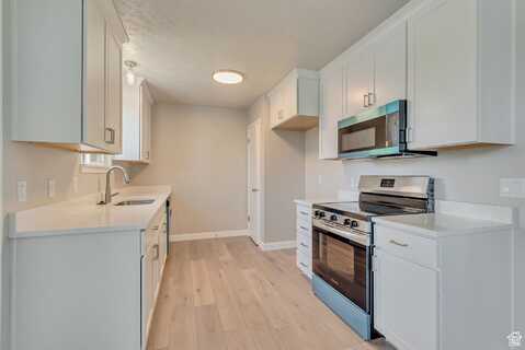 3683 W CHRISTY ANN, Taylorsville, UT 84129