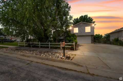 4213 S 2850 W, Roy, UT 84067