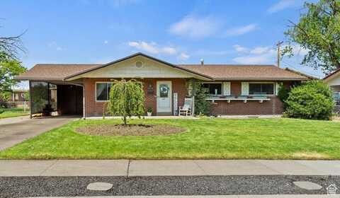 4533 S 2075 W, Roy, UT 84067