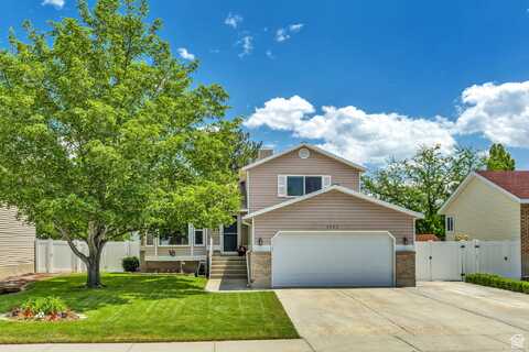 6925 S SPARROWTAIL W, West Jordan, UT 84081