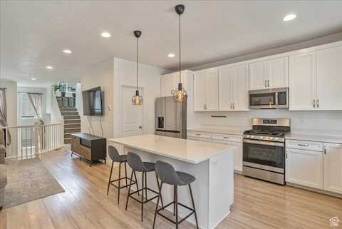 15073 S HALTER W, Bluffdale, UT 84065