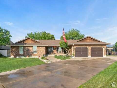 2045 W 5025 S, Roy, UT 84067