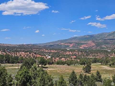 72 BANDANNA, Fruitland, UT 84027