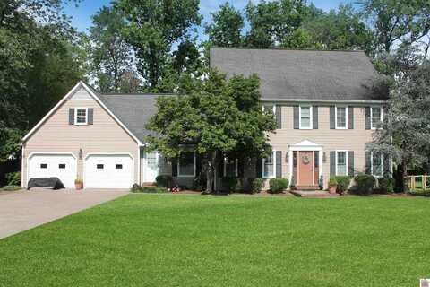 1551 Oxford Dr, Murray, KY 42071
