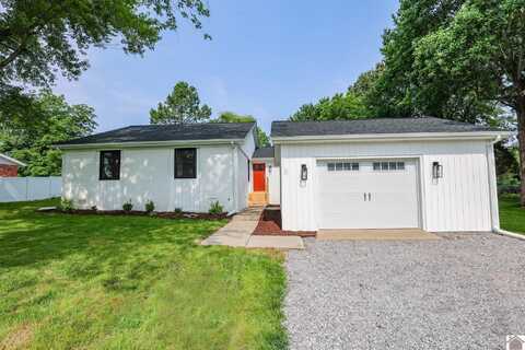 211 Watson Rd, Paducah, KY 42003