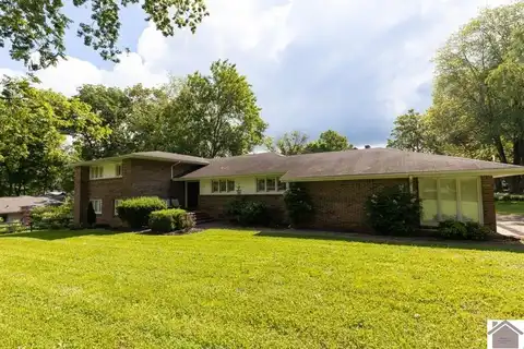 1218 Dogwood, Murray, KY 42071