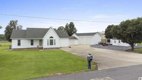 99 Jacey Blake Dr., Calvert City, KY 42029