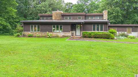 4325 Contest Rd, Paducah, KY 42001
