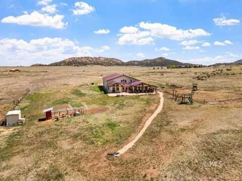 1800 Oak Grove Cir, Westcliffe, CO 81252