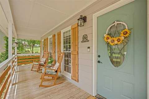 425 Shelby Lane, Hiram, GA 30141