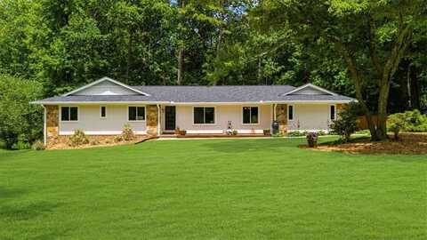 1035 Hunterhill Drive, Roswell, GA 30075