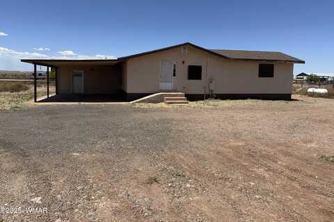 276 Morman Trail, Winslow, AZ 86047