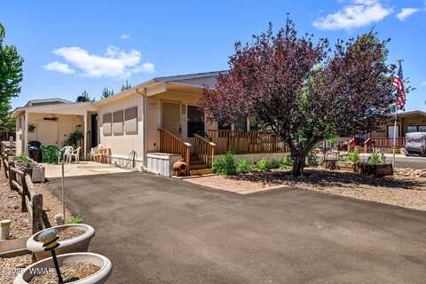 2261 Hanging Tree Lane, Overgaard, AZ 85933