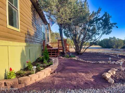 2 County Road 3581, Vernon, AZ 85940
