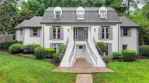 5105 Vernon Oaks Drive, Dunwoody, GA 30338