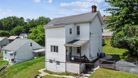 600 Scott St, Penn, PA 15675