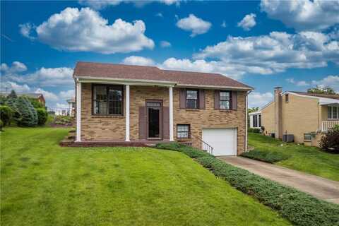 122 Louis Dr, Stowe, PA 15136