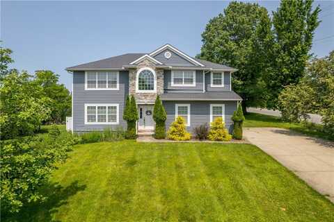 101 Cara Lin Dr, Hillsboro, PA 15221
