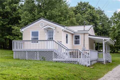 466 Braden School Rd, Chippewa Twp, PA 15010