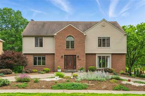 2599 Rossmoor Dr, Upper Saint Clair, PA 15241