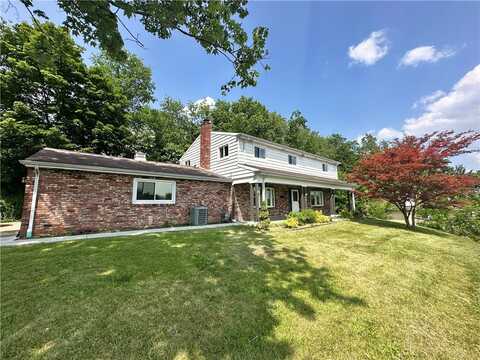 831 Ridge Avenue, Jeannette, PA 15644